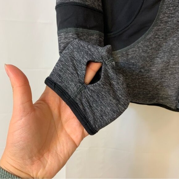 Lululemon Find Your Bliss Jacket Black / Heathered Black Reversible Size 6 - Picture 5 of 11